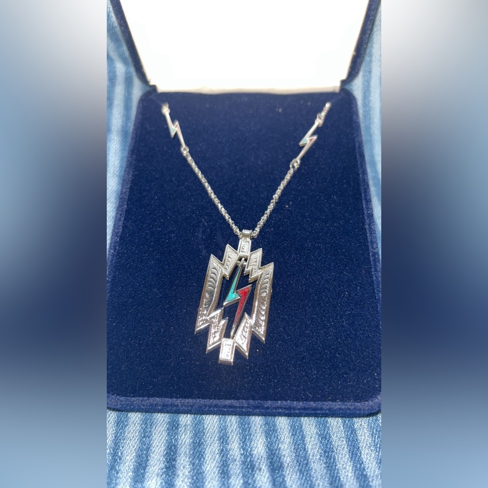 Montana Silversmith thunder necklace